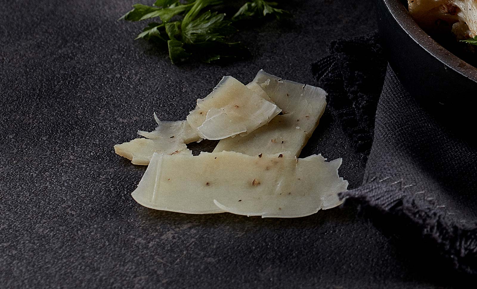 Photo of - Garlic & Pepper Cheddar