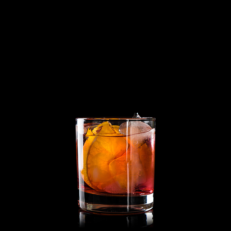 Image of a whiskey old fashioned cocktail
